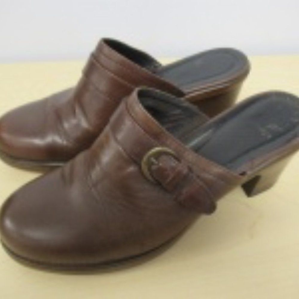 Dansko Leather Clogs Size 37 ﻿ / US 6.5
